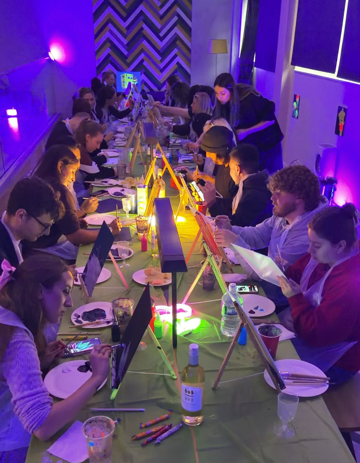 Neon Sip & Paint